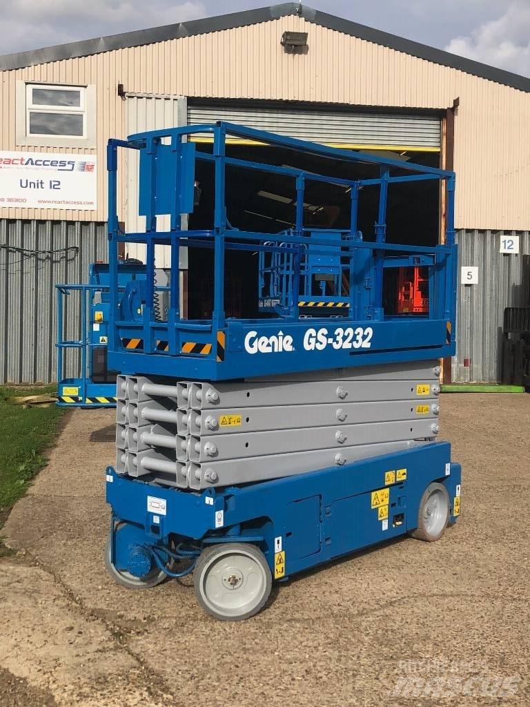 Genie GS 3232 Ollós emelők