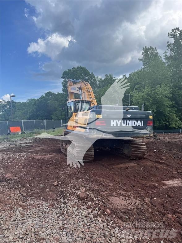 Hyundai HX330L Lánctalpas kotrók