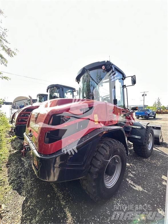 Yanmar V10 Gumikerekes homlokrakodók