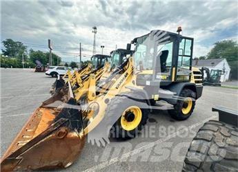 Yanmar V10 Gumikerekes homlokrakodók