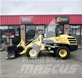 Yanmar V12 Gumikerekes homlokrakodók