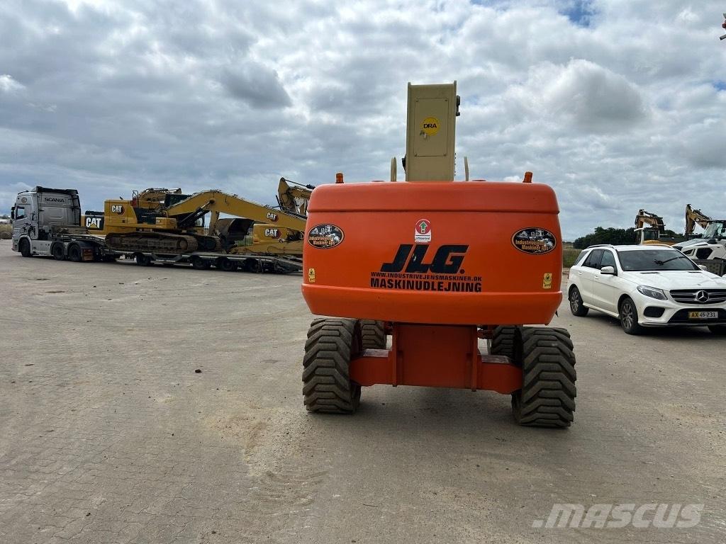 JLG 860 SJ Teleszkópos emelők