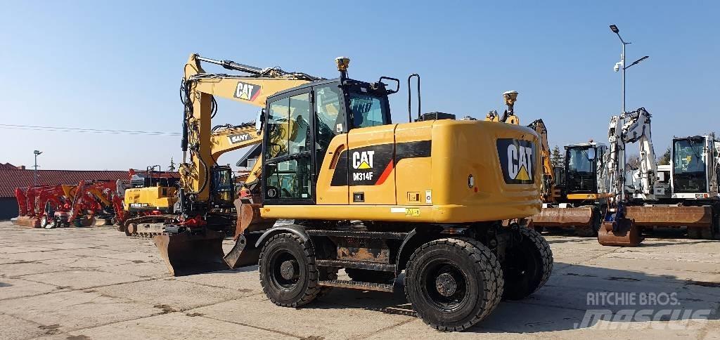 CAT M314 F Gumikerekes kotrók