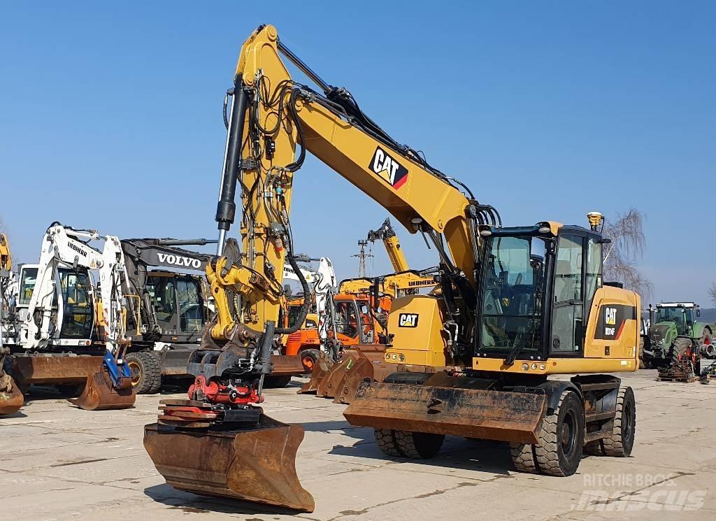 CAT M314 F Gumikerekes kotrók