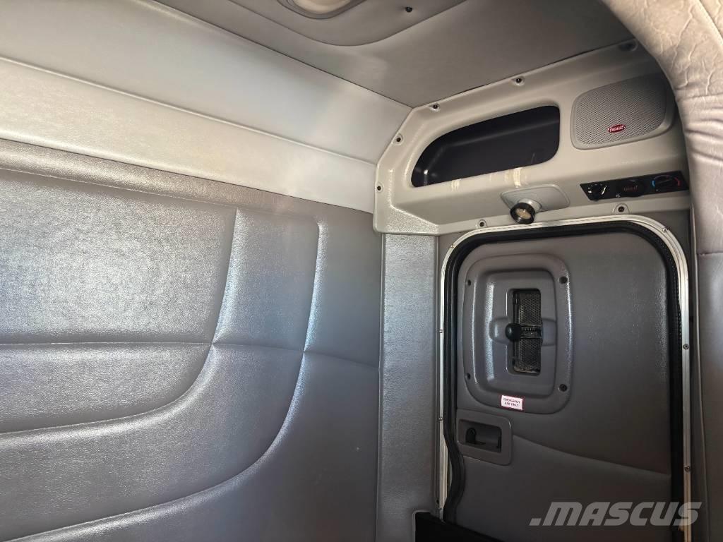 Peterbilt 389 Nyergesvontatók