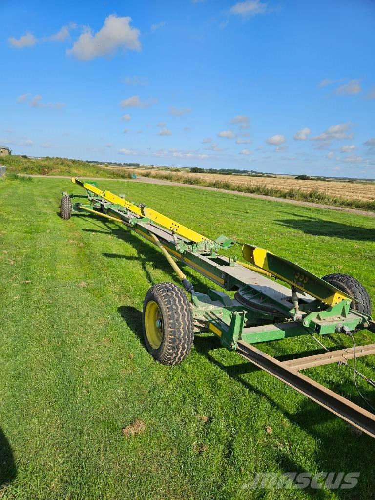 John Deere S 680 Kombájnok