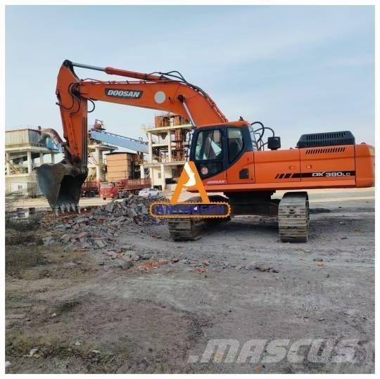 Doosan DX 380 LC Lánctalpas kotrók