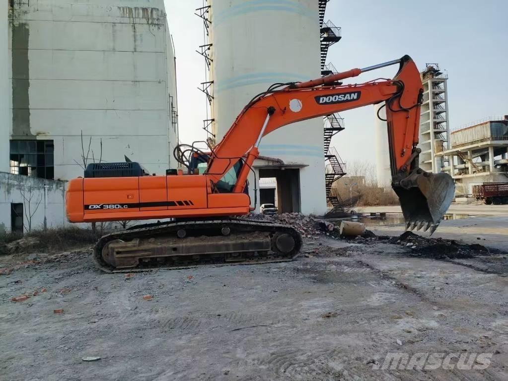 Doosan DX 380 LC Lánctalpas kotrók