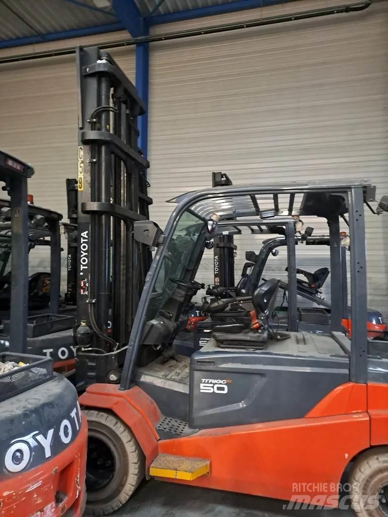 Toyota 8FBMT50 Targoncák-Egyéb