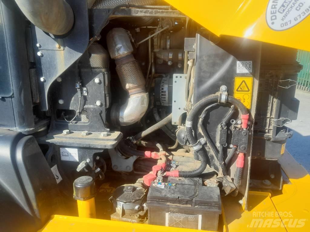 JCB TM 320 S Teleszkópos mezőgazdasági rakodók