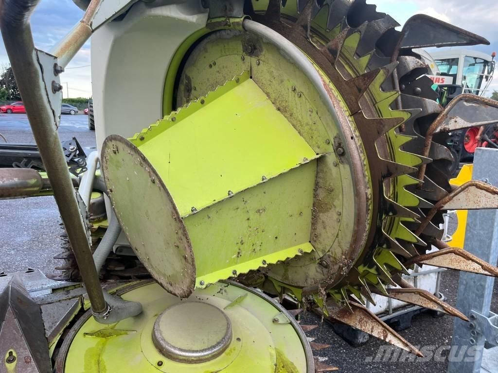 CLAAS Orbis 600 Önjáró szecskázók