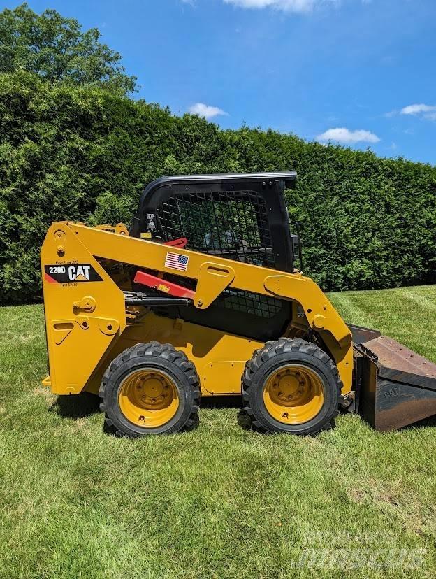 CAT 226 D Kompaktrakodók