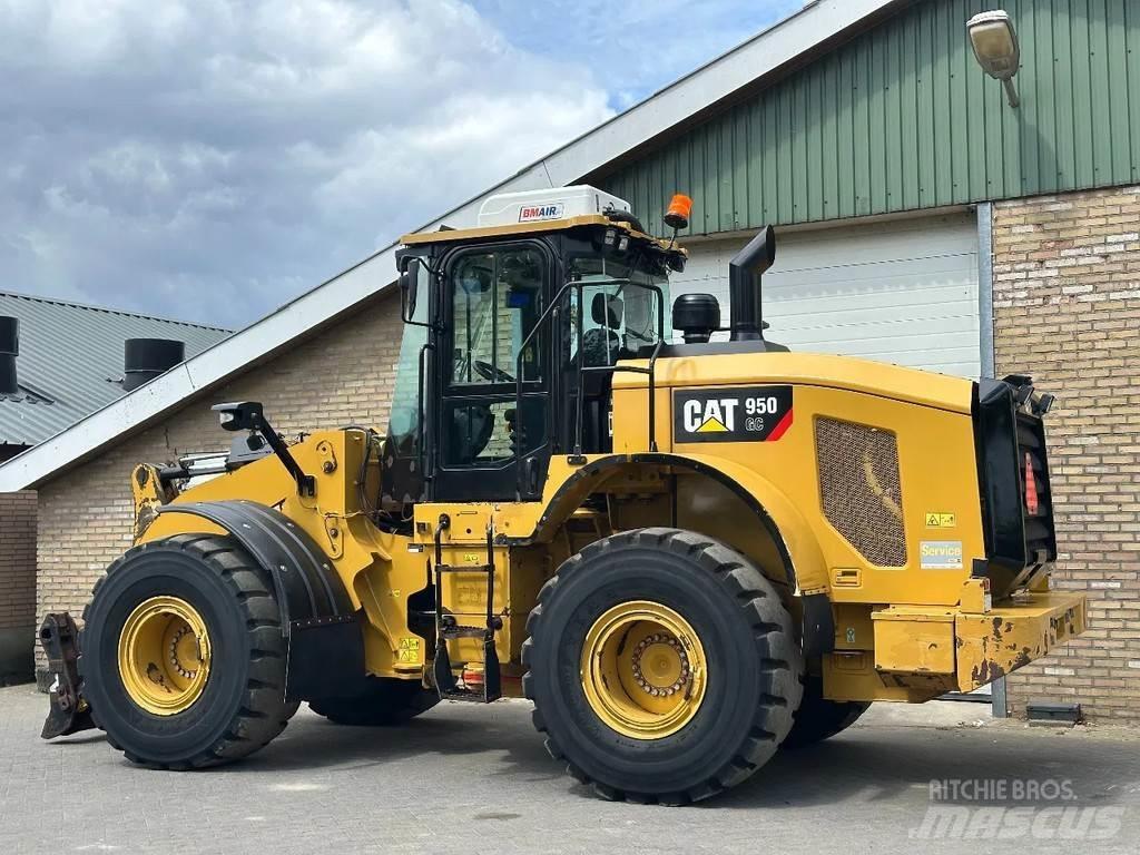 CAT 950G Gumikerekes homlokrakodók