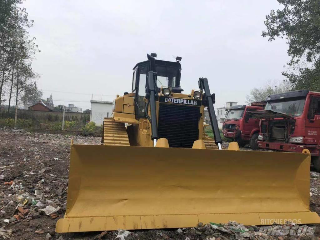CAT D6H lánctalpas dózerek