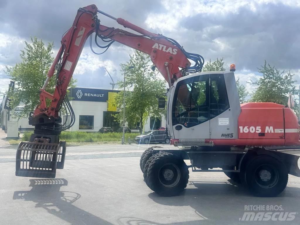 Atlas 1605 M Gumikerekes kotrók