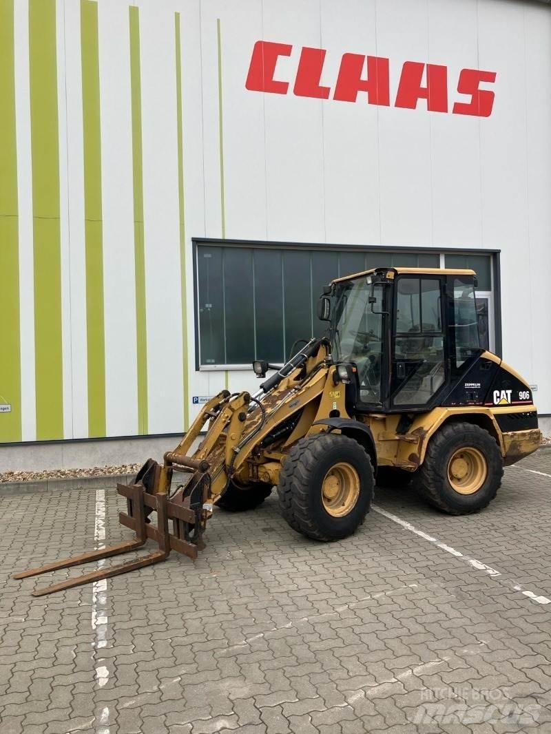 CAT 906 Gumikerekes homlokrakodók