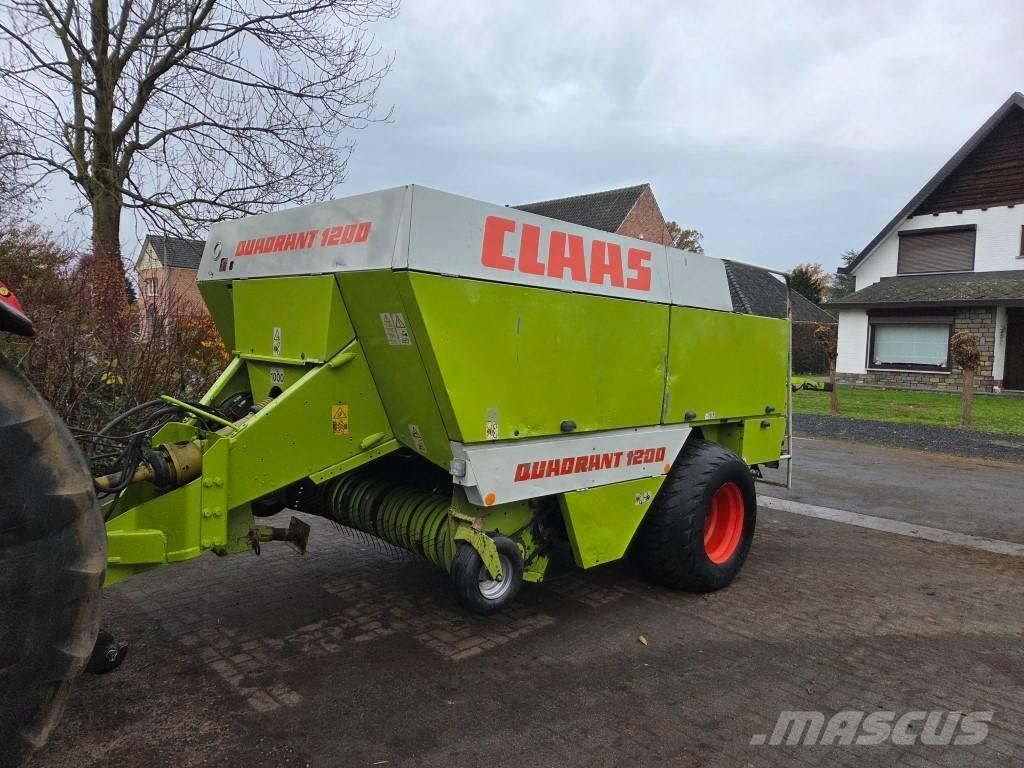 CLAAS Quadrant 1200 Szögletes bálázók