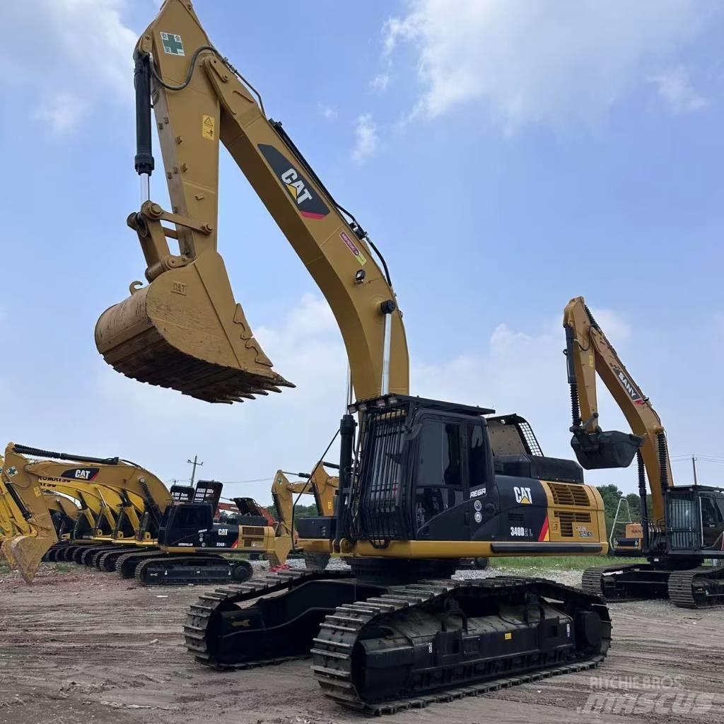 CAT 340D2 Lánctalpas kotrók