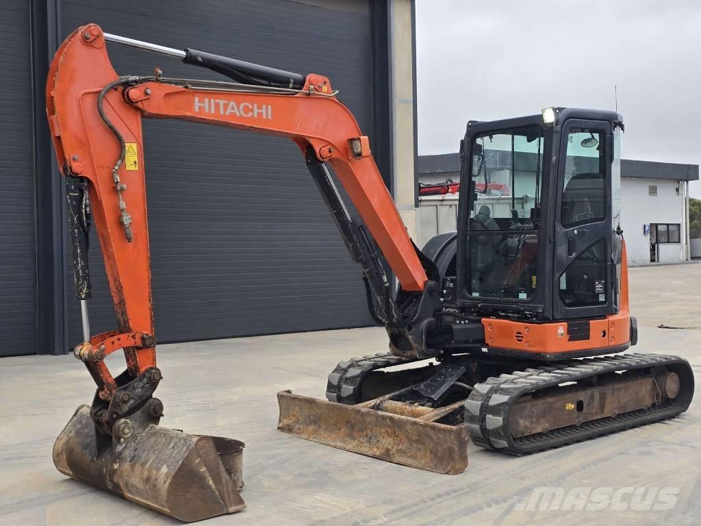 Hitachi ZX55U-5A CLR Mini kotrók < 7t
