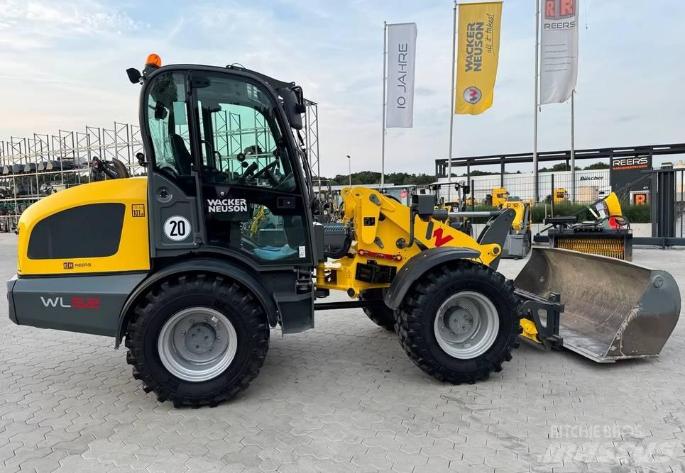 Wacker Neuson WL 52 Gumikerekes homlokrakodók