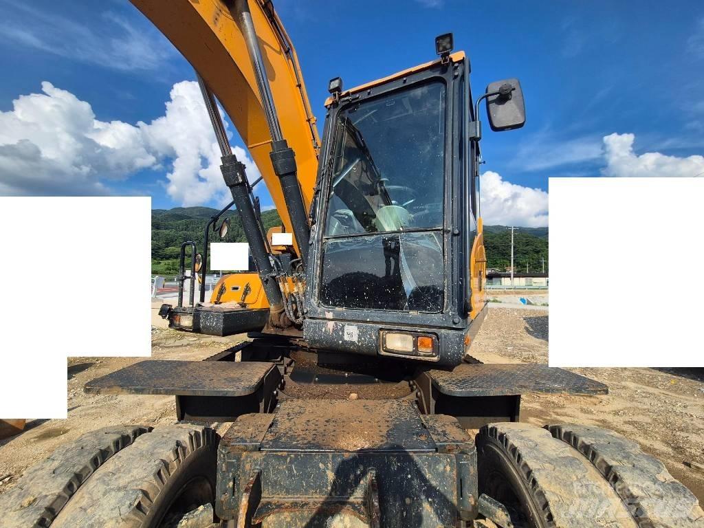 Hyundai HW 145 Gumikerekes kotrók