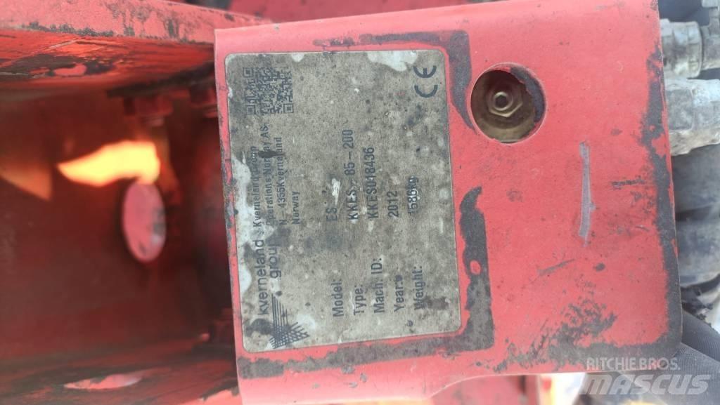 Kverneland ES85 Váltvaforgató ekék