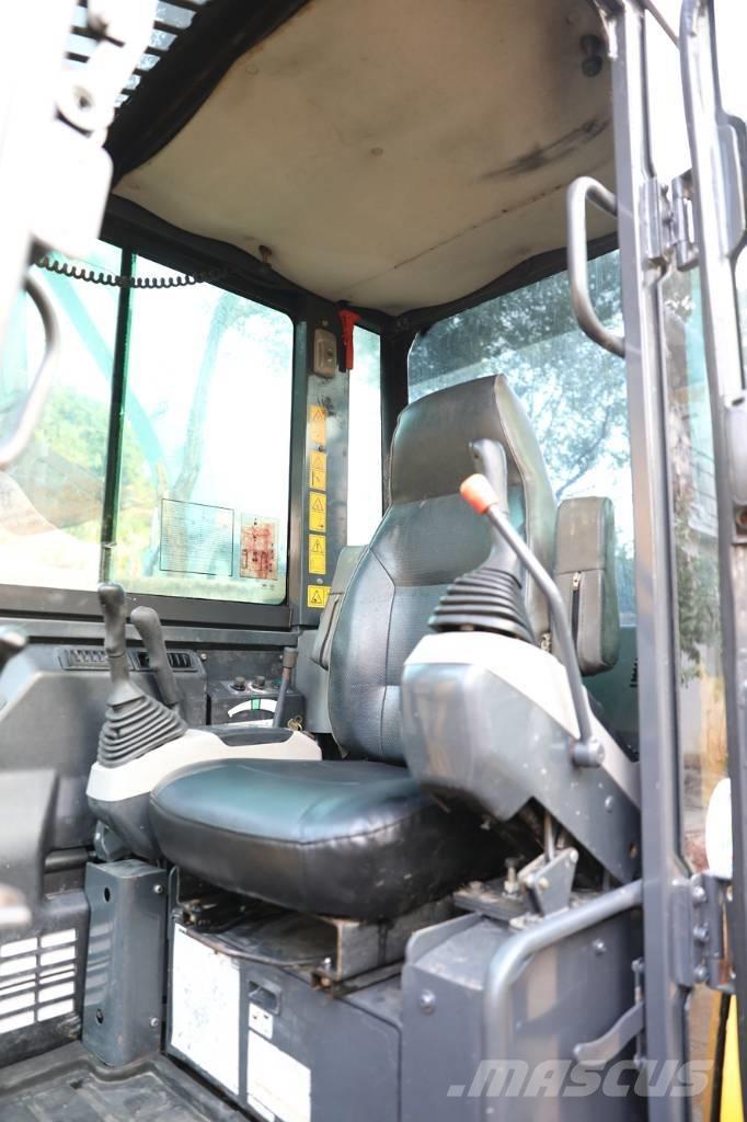 Komatsu PC 56-7 Mini kotrók < 7t