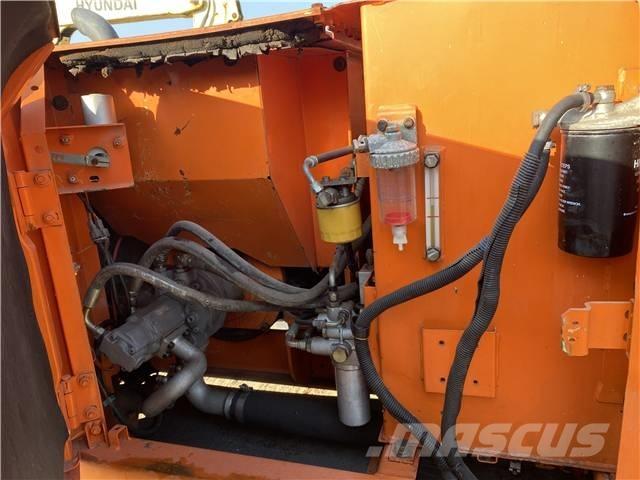 Hitachi ZX60 Lánctalpas kotrók