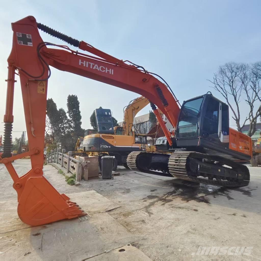 Hitachi ZX 210 Lánctalpas kotrók