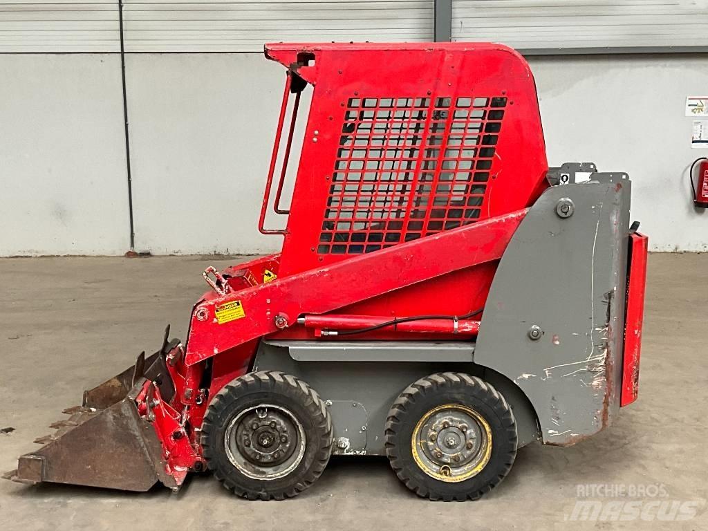Gehl SL1640 E Kompaktrakodók