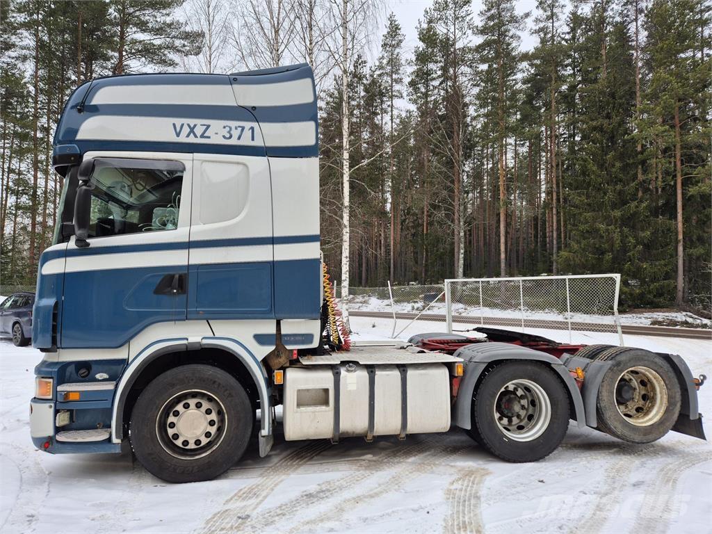 Scania R560 6x2 Nyergesvontatók