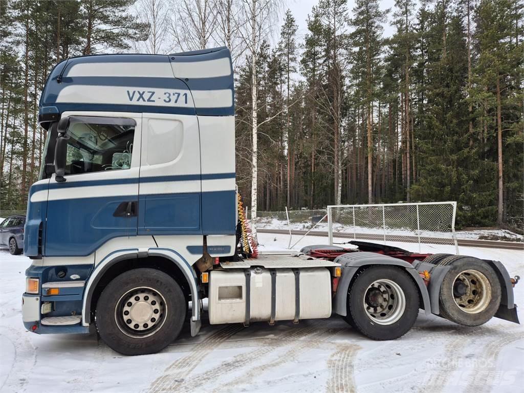Scania R560 6x2 Nyergesvontatók