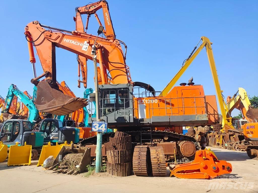 Hitachi EX 1200-6 Lánctalpas kotrók