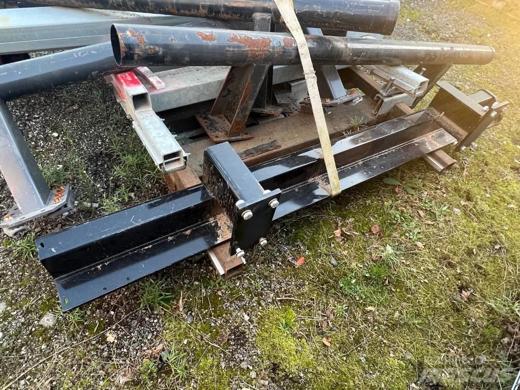  Stödben +tillbehör Alváz és felfüggesztés