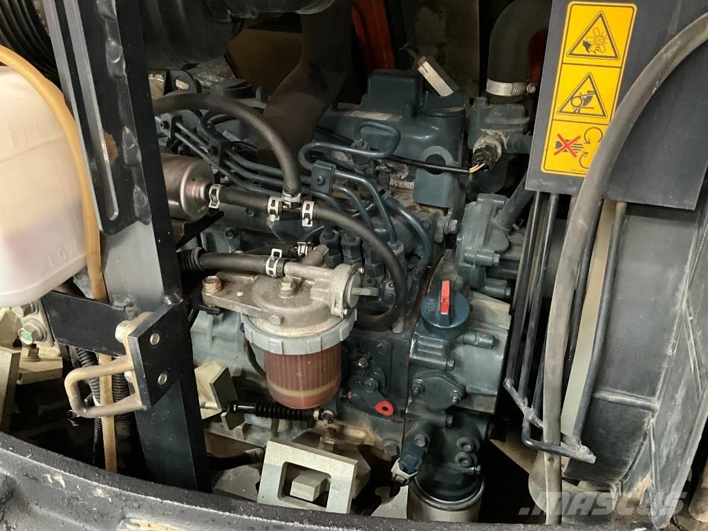 Kubota KX 61-3 Mini kotrók < 7t