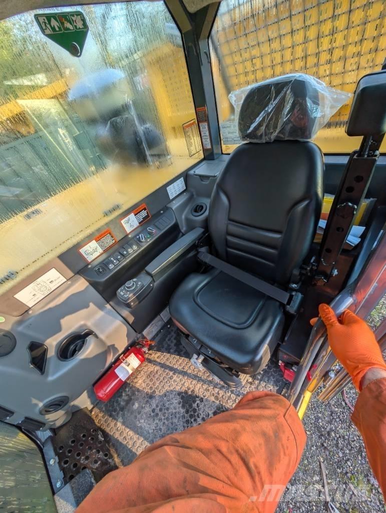 Bell TC7A Lánctalpas dömperek