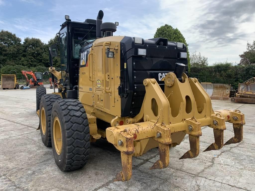CAT 120 M 2 Gréderek