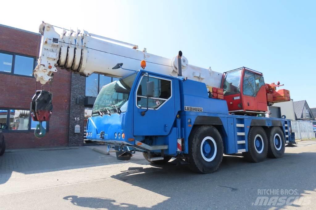 Liebherr LTM 1055-1 Terepdaruk