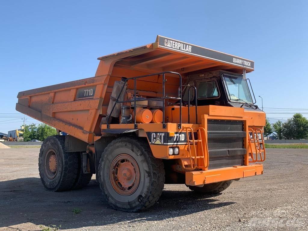 CAT 771 D Nehézdömper