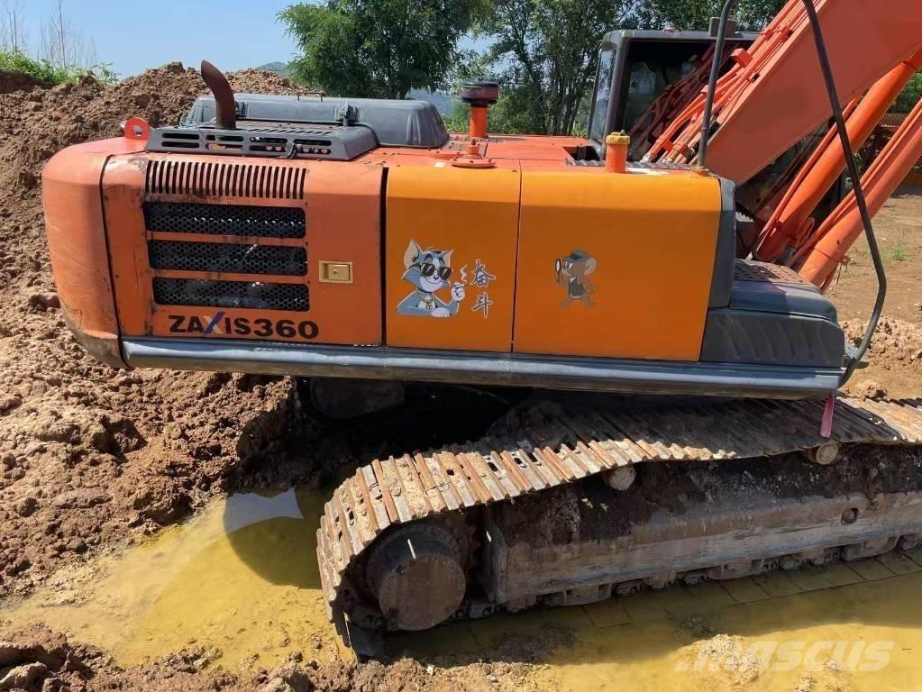 Hitachi ZX 360 Lánctalpas kotrók