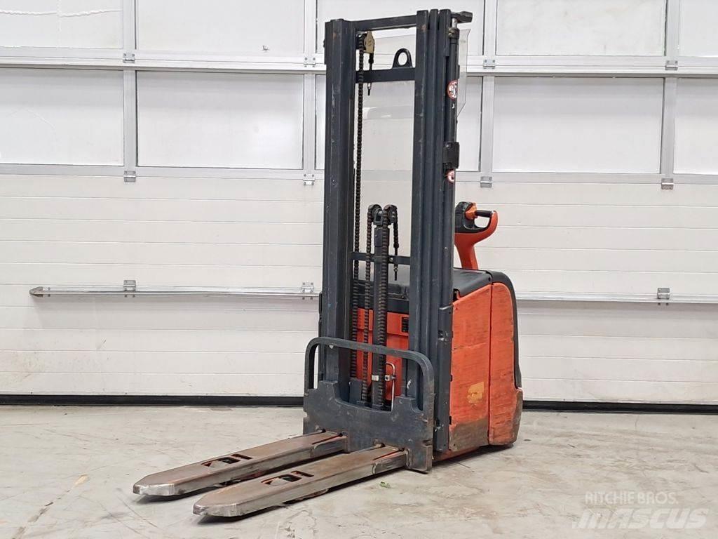 Linde L14 Gyalogkíséretű targonca