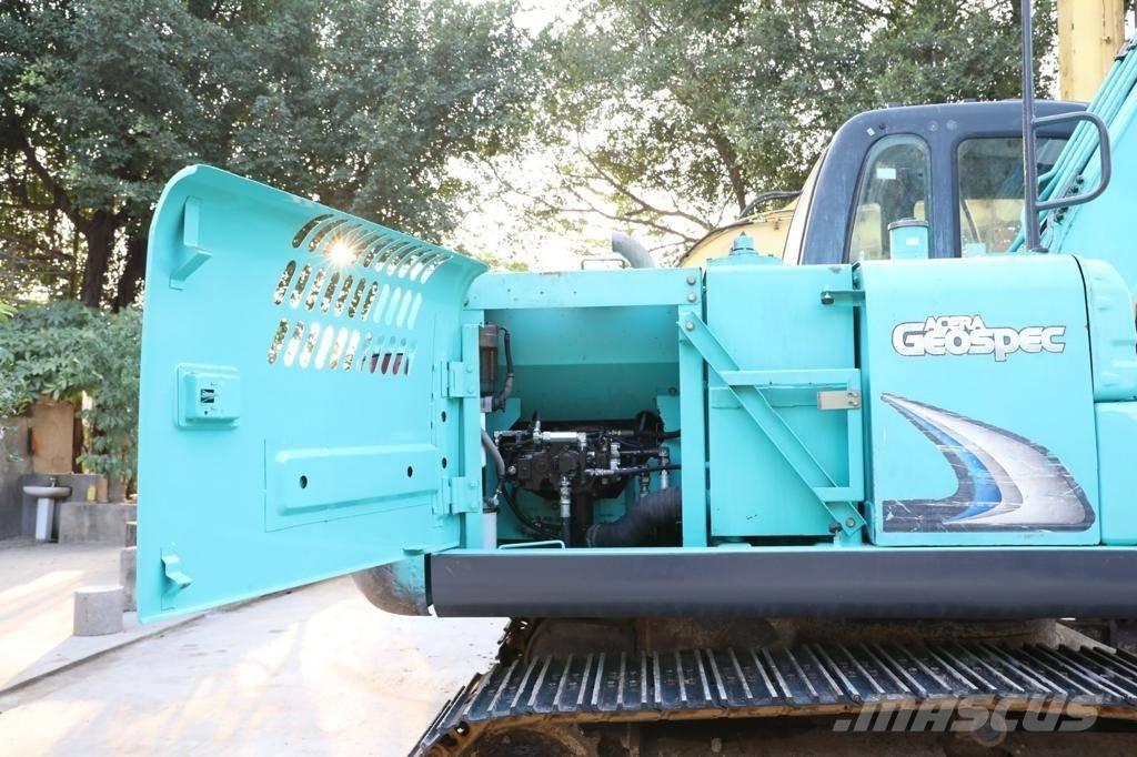 Kobelco SK 130 Lánctalpas kotrók