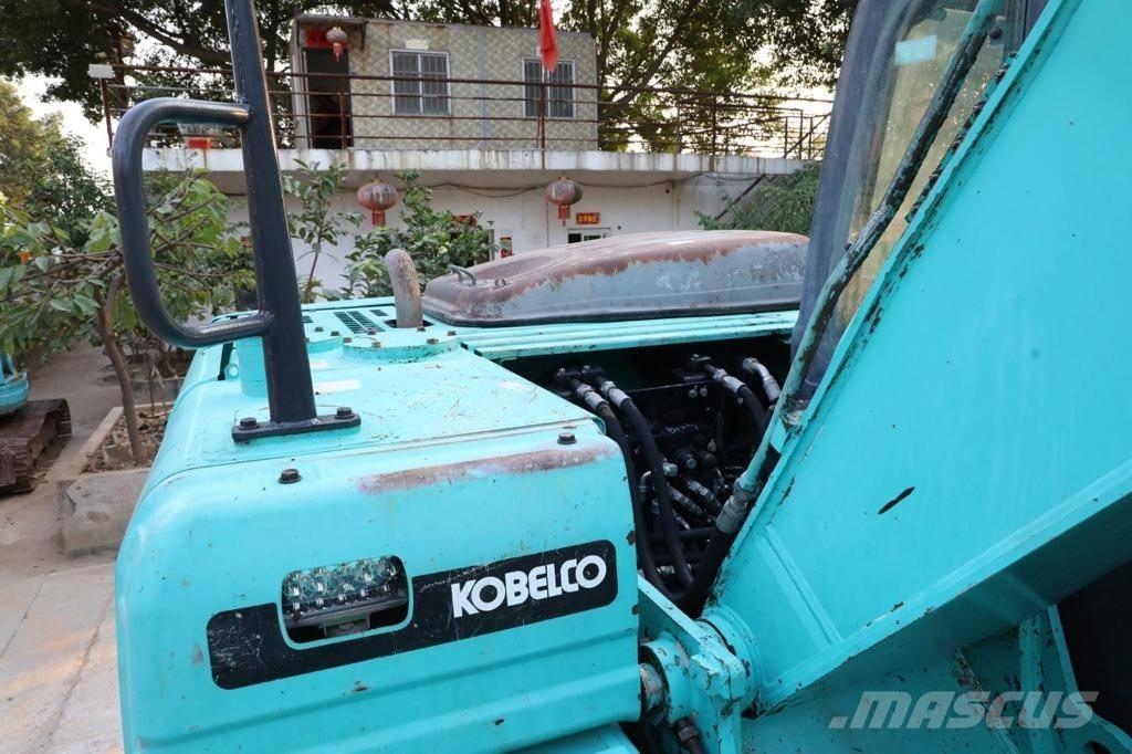 Kobelco SK 130 Lánctalpas kotrók