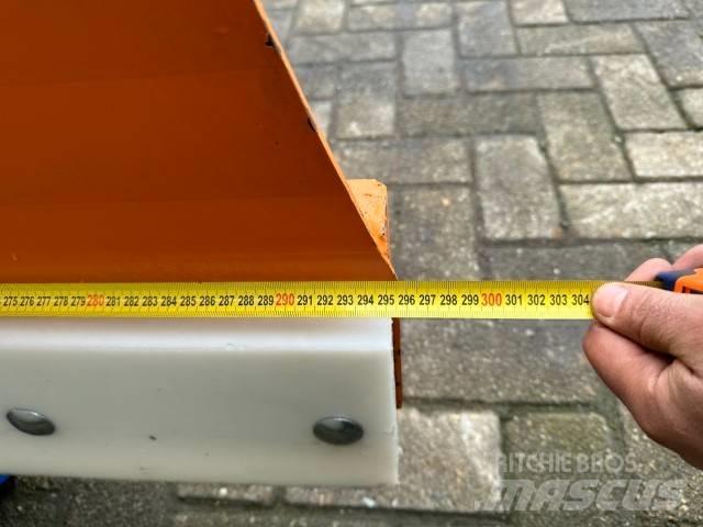  Sneeuwschuif Fcr Hóeltakarítók
