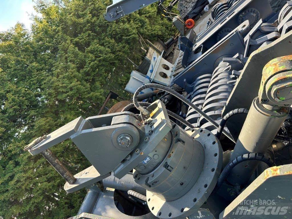 Sennebogen 735 M Hulladékkezelő gépek