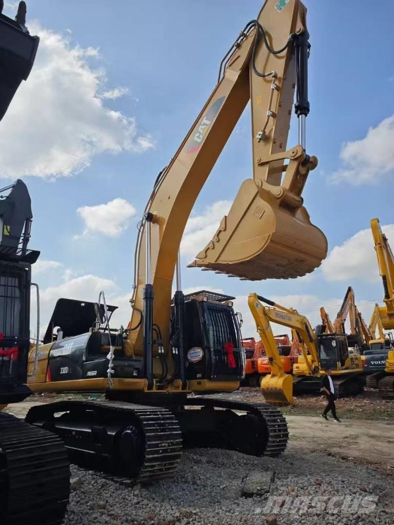 CAT 330 Lánctalpas kotrók
