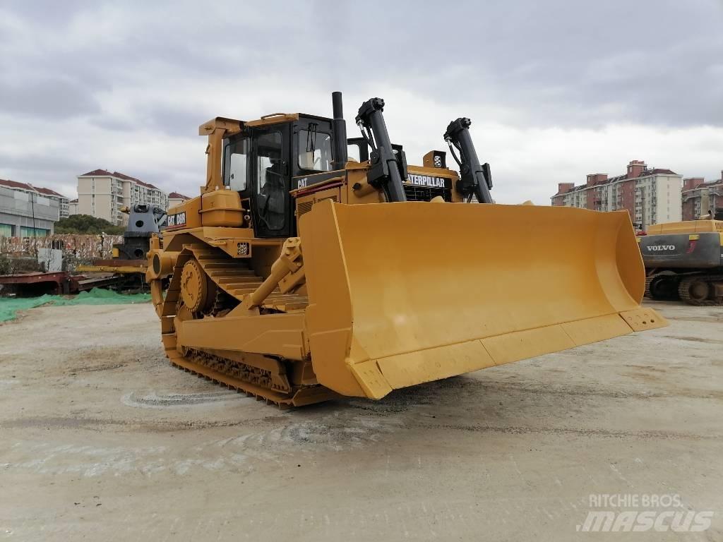 CAT D 8 R lánctalpas dózerek