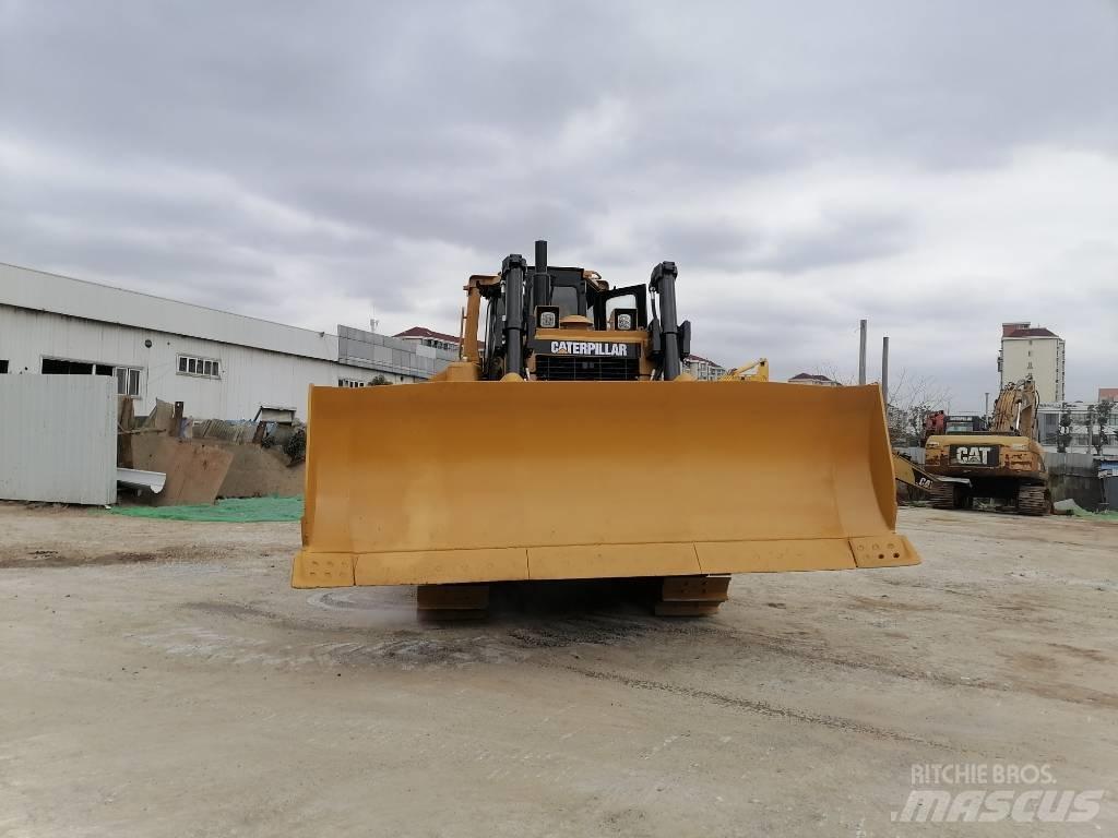 CAT D 8 R lánctalpas dózerek