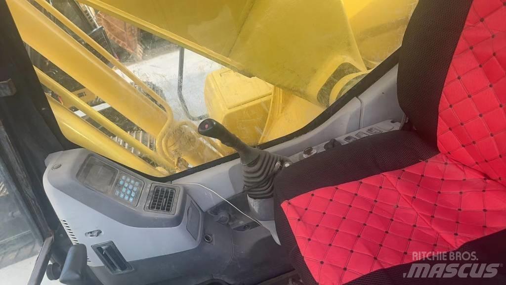Komatsu PC 200 LC-7 Lánctalpas kotrók
