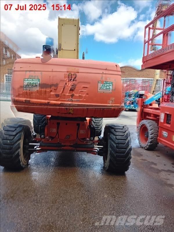 JLG 860 SJ Karos emelők